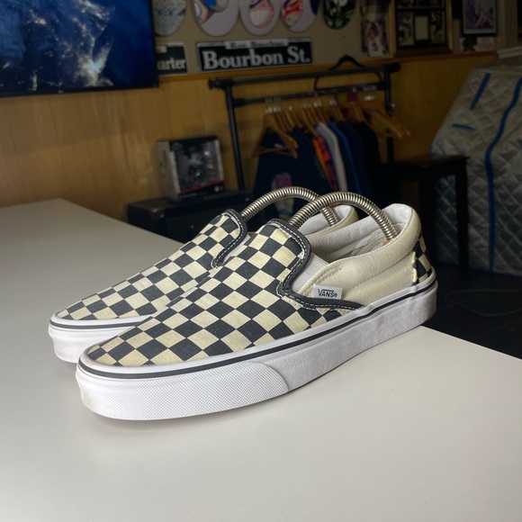 Vans Black and white Checkerboard Slip-Ons woman’s size 8.5 - Picture 1 of 7